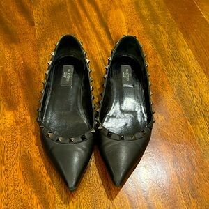 Valentino Garavani rockstud flats